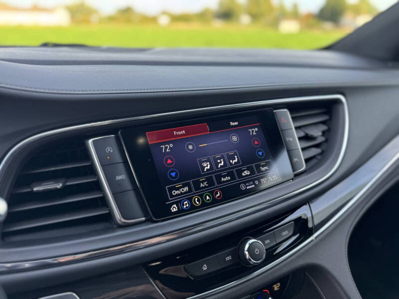 2024 Buick Enclave Premium