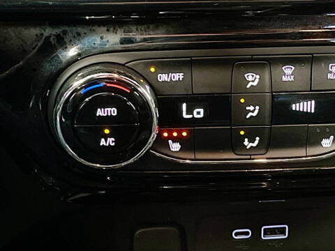 2024 Chevrolet Trax RS