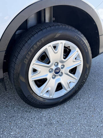 2017 Ford Escape S