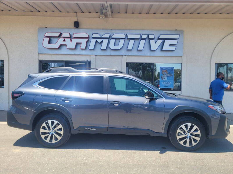 2025 Subaru Outback Premium