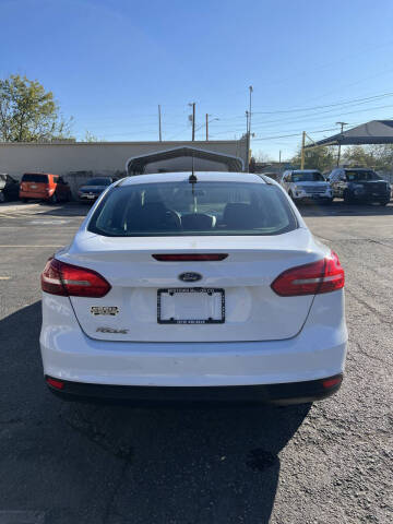 2017 Ford Focus S