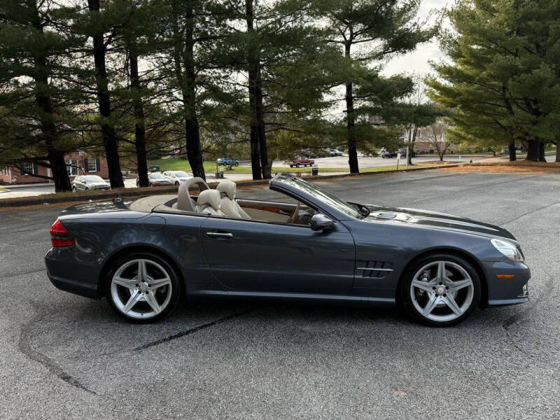 2011 Mercedes-Benz SL-Class SL550 photo 8