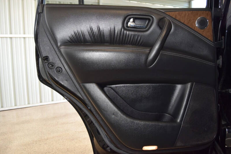 2017 Infiniti QX80 Signature Edition