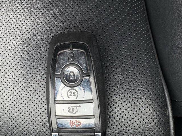 2024 Lincoln Navigator Premiere