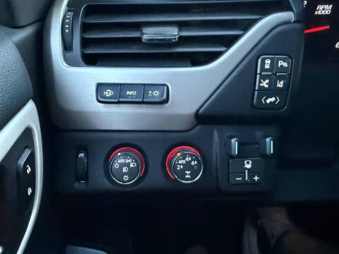 2015 GMC Yukon XL Denali