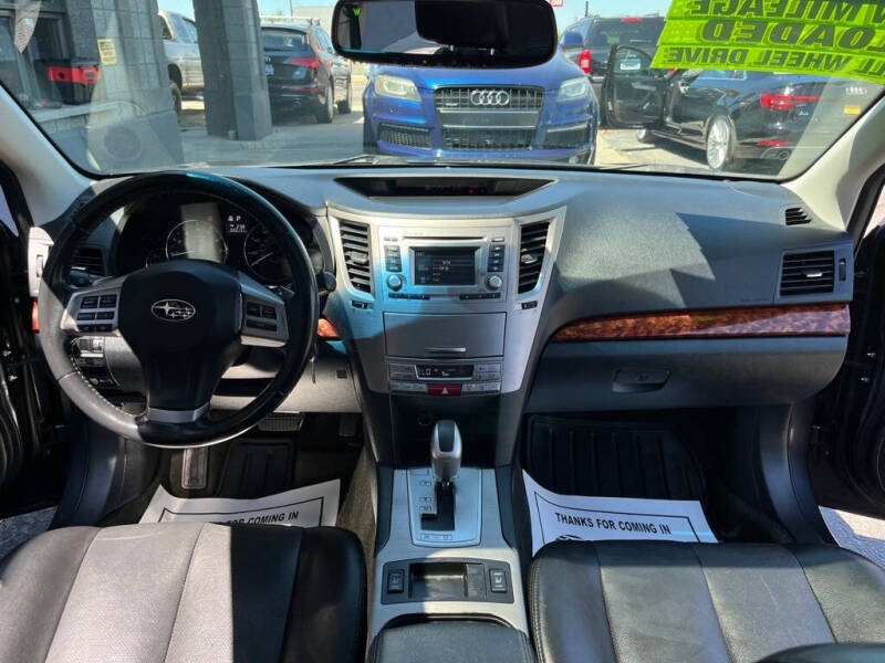 2012 Subaru Outback 2.5i Limited