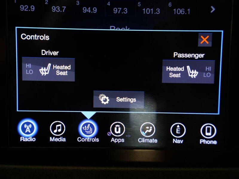 2017 Chrysler Pacifica Touring-L