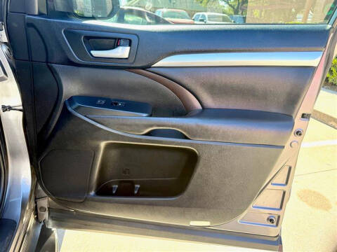 2017 Toyota Highlander XLE