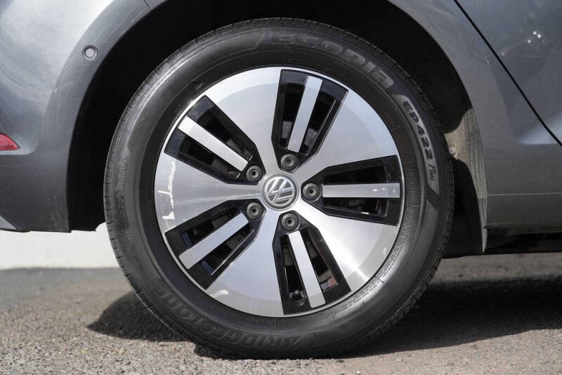 2019 Volkswagen e-Golf SEL Premium