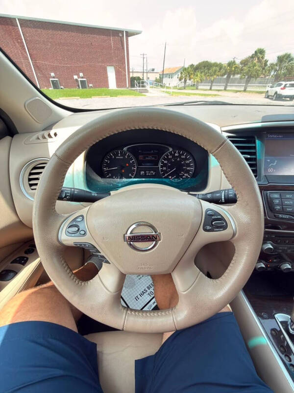 2015 Nissan Pathfinder S