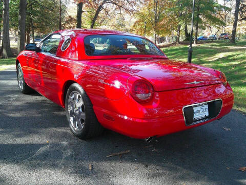 2002 Ford Thunderbird Deluxe