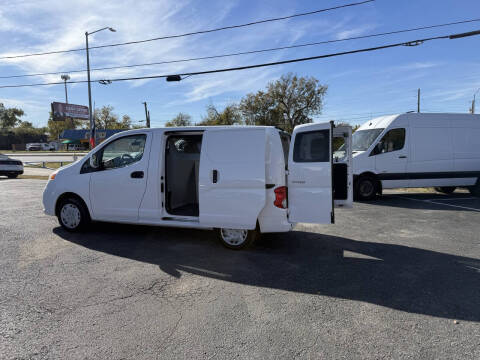 2020 Nissan NV200 SV