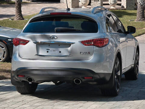 2011 Infiniti FX50