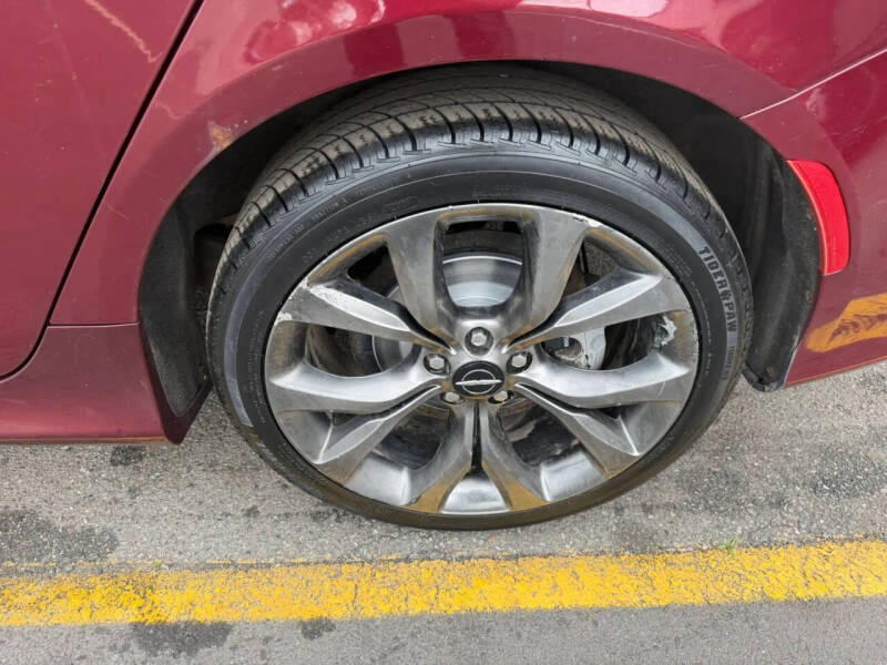 2015 Chrysler 200 S