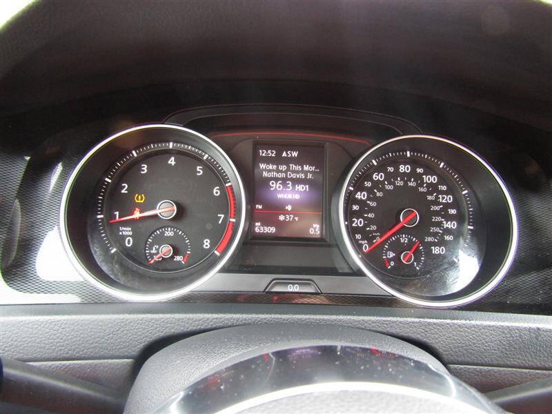 2016 Volkswagen Golf GTI