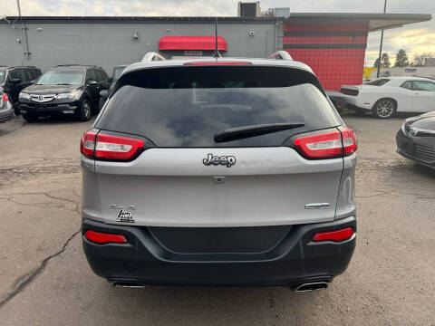2017 Jeep Cherokee Latitude