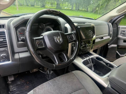 2018 RAM 1500 SLT
