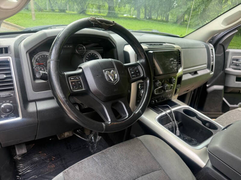 2018 RAM 1500 SLT