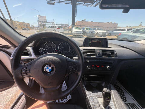 2014 BMW 3 Series 320i