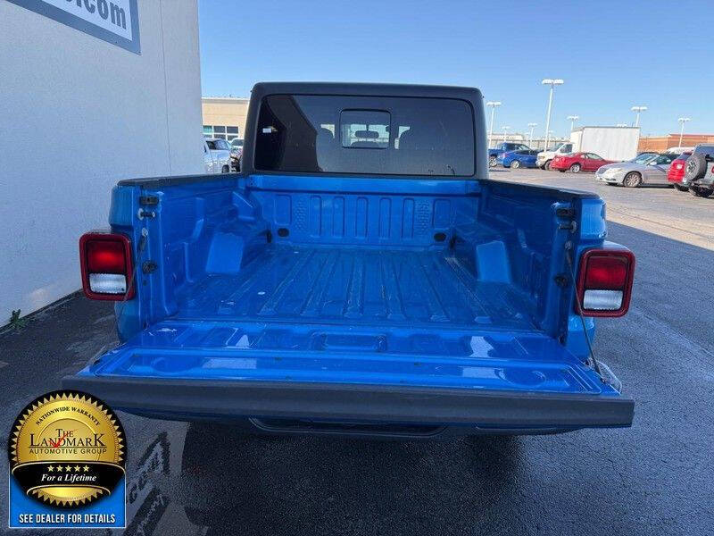 2023 Jeep Gladiator Sport