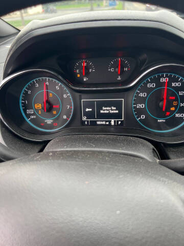 2017 Chevrolet Cruze LT Auto