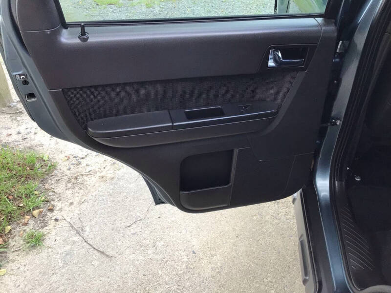 2011 Ford Escape Limited