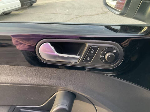 2012 Volkswagen Beetle