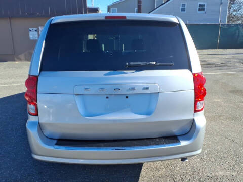 2012 Dodge Grand Caravan SE