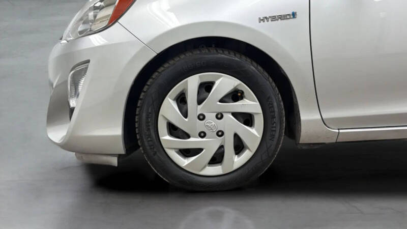 2015 Toyota Prius c One