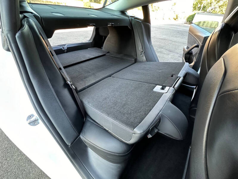 2021 Tesla Model 3 Base photo 21