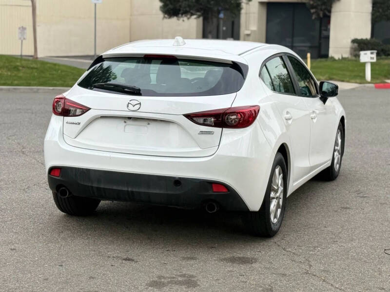 2015 Mazda MAZDA3 i Touring