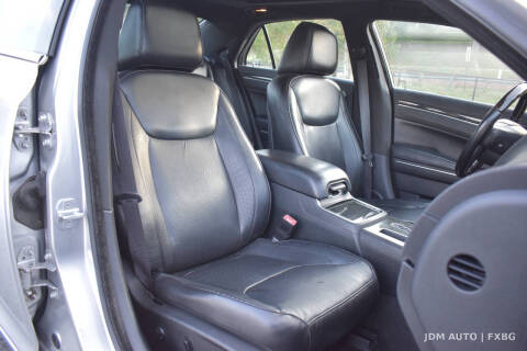 2011 Chrysler 300 C