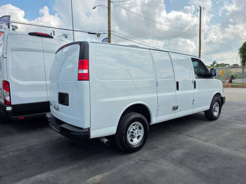 2020 Chevrolet Express 2500