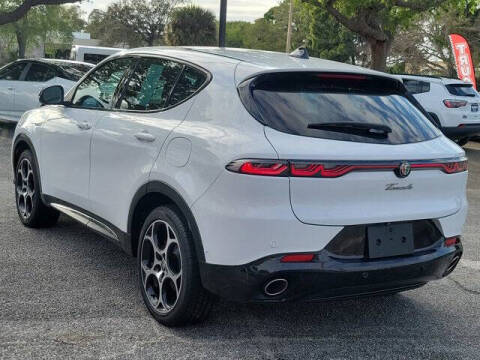 2024 Alfa Romeo Tonale Hybrid Veloce