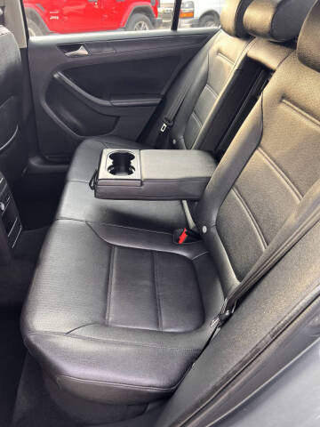 2012 Volkswagen Jetta SE