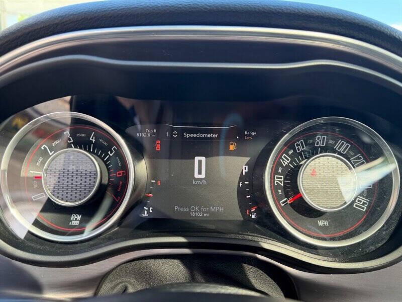 2016 Dodge Challenger R/T Plus Shaker