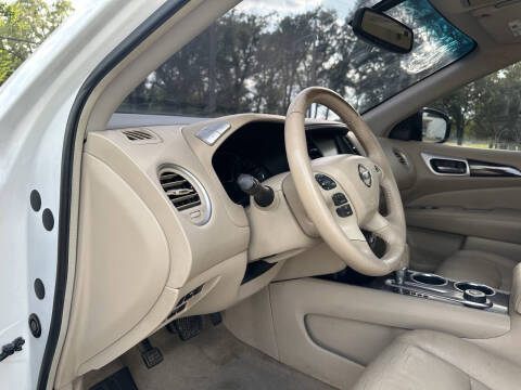 2013 Nissan Pathfinder SL