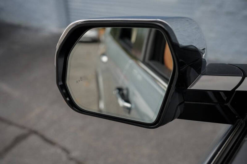 2024 Toyota Sequoia Capstone