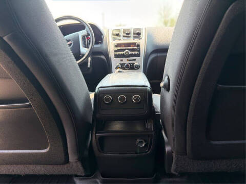 2012 GMC Acadia SLE