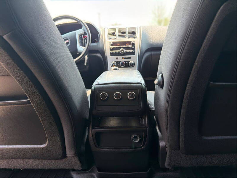 2012 GMC Acadia SLE