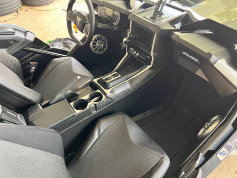 2022 Polaris Slingshot S