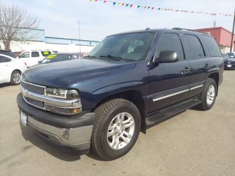 2005 Chevrolet Tahoe for sale at Credit World Auto Sales in Fresno CA