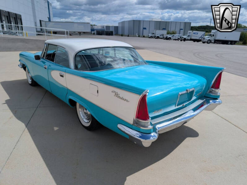 1957 Chrysler Windsor