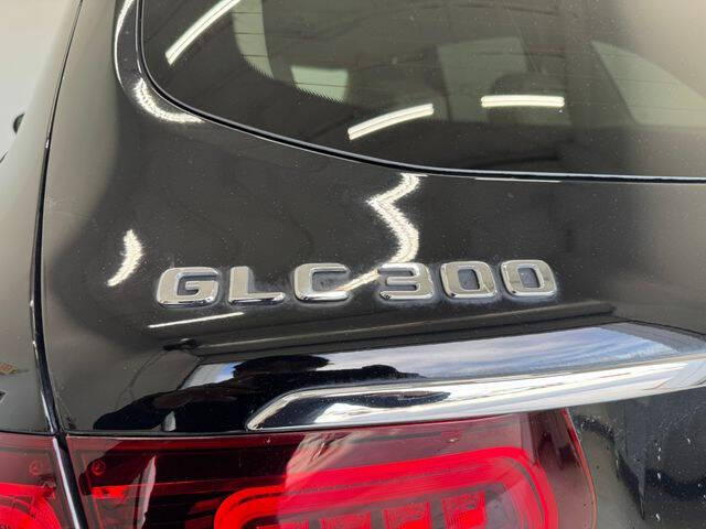 2022 Mercedes-Benz GLC GLC 300