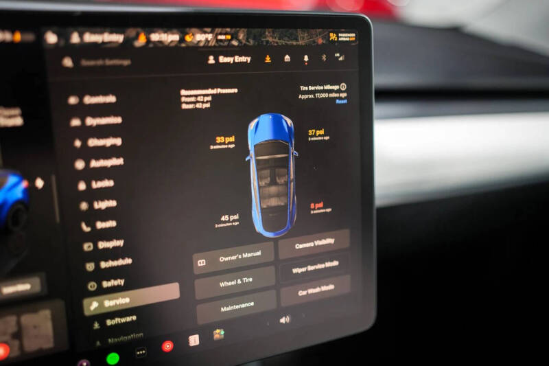 2024 Tesla Model Y Performance