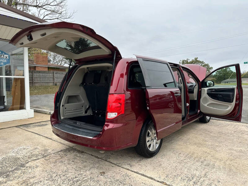 2019 Dodge Grand Caravan SE photo 11