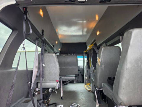 2009 Ford E-Series E-350 SD