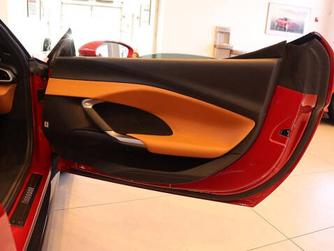 2024 Ferrari 296 GTS