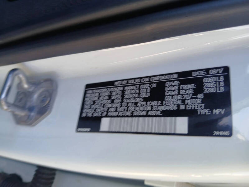 2018 Volvo XC90 T6 Momentum