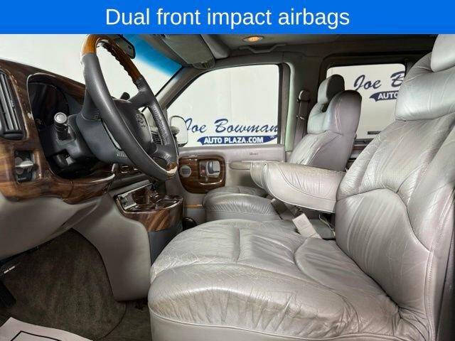 2000 Chevrolet Express 1500